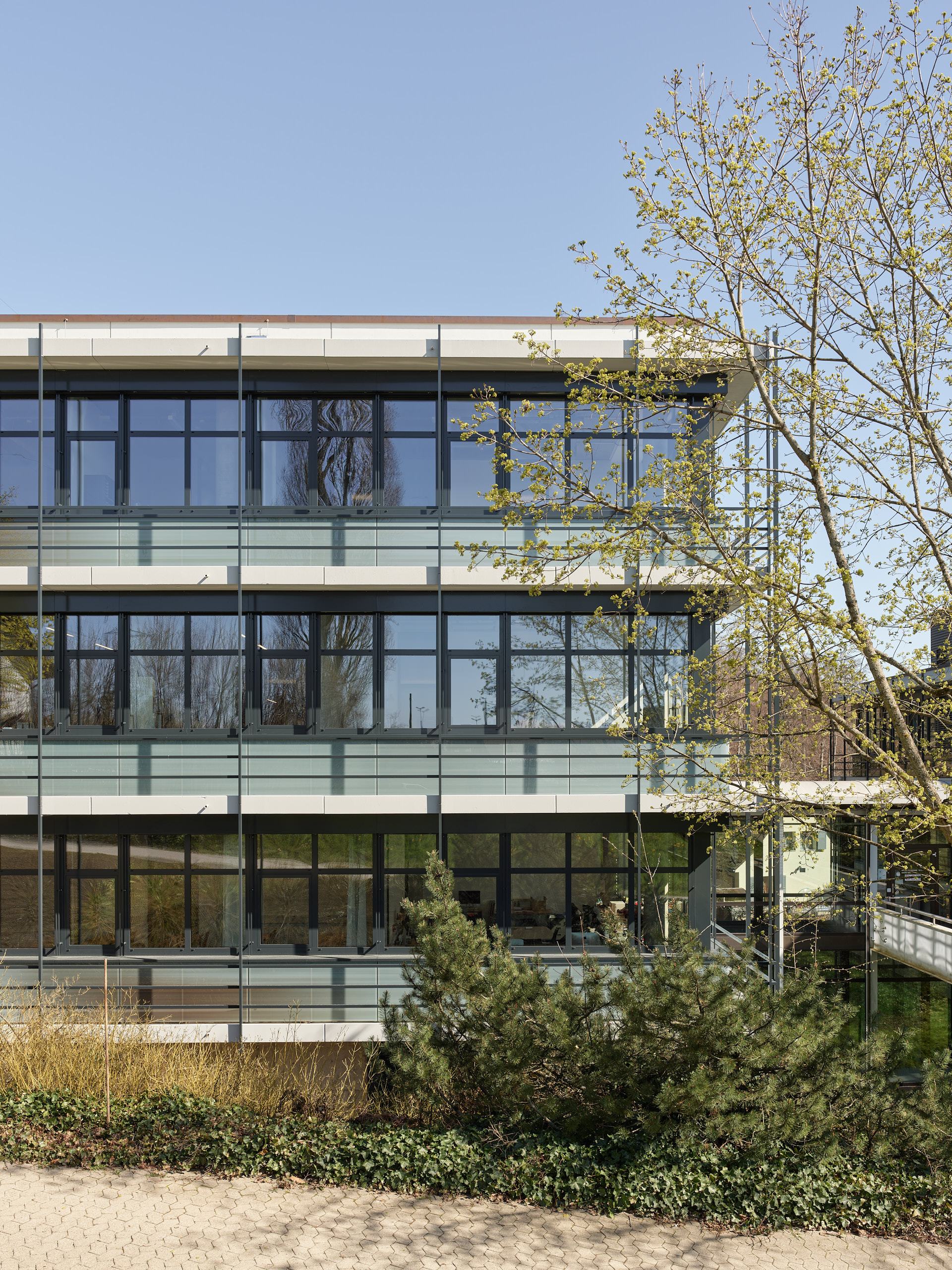 UNIL bâtiment CLE-F Biochimie